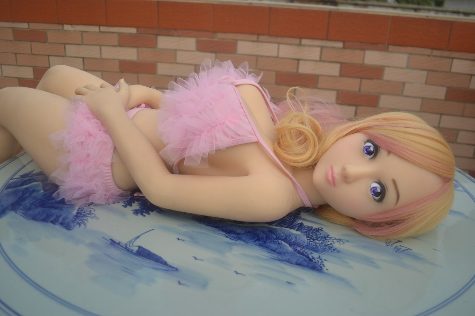 Mila Sex doll (WM-Doll Classic Mini 100cm D-cup #101 TPE)
