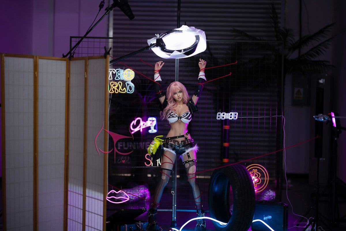 Nicole Sex doll (FunWest Doll 157cm G-cup #036S silicone)