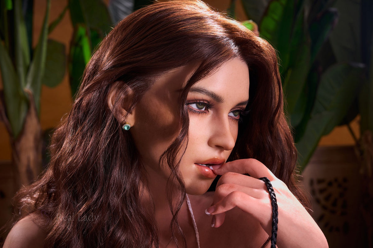 Hailey Sex doll (Real Lady 159cm F-cup R12 silicone)
