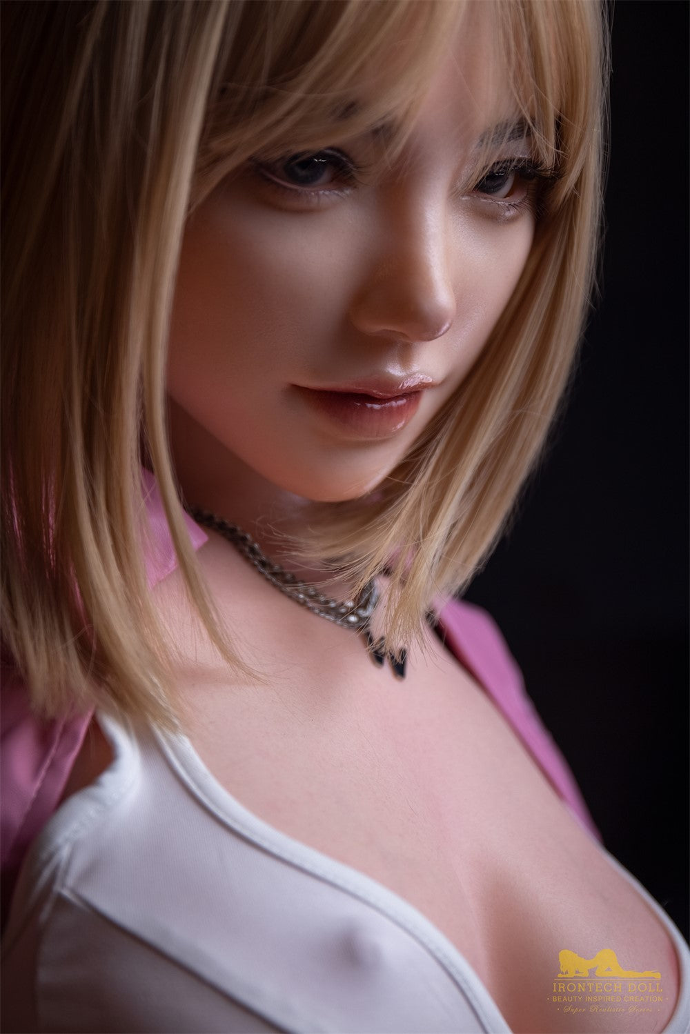 Layla Sex doll (Irontech Doll 169cm c-cup S39 silicone)