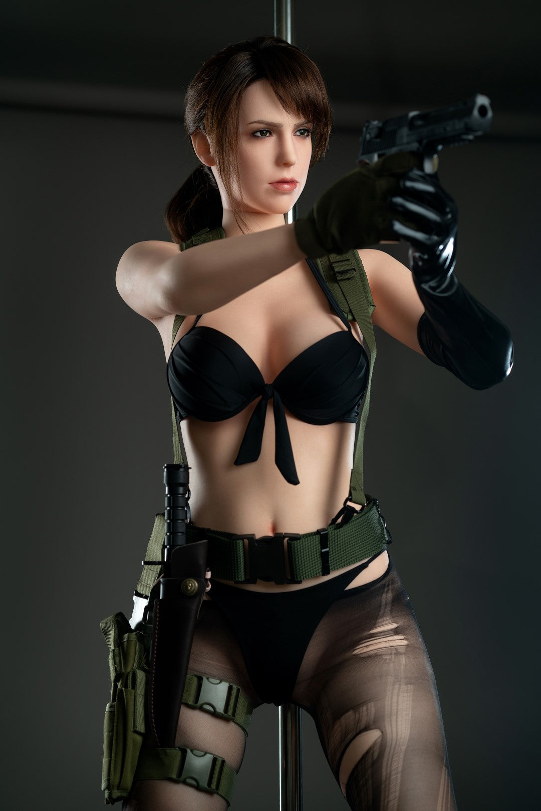 Quiet Sex doll (Game Lady 168cm E-cup No. 13 silicone)