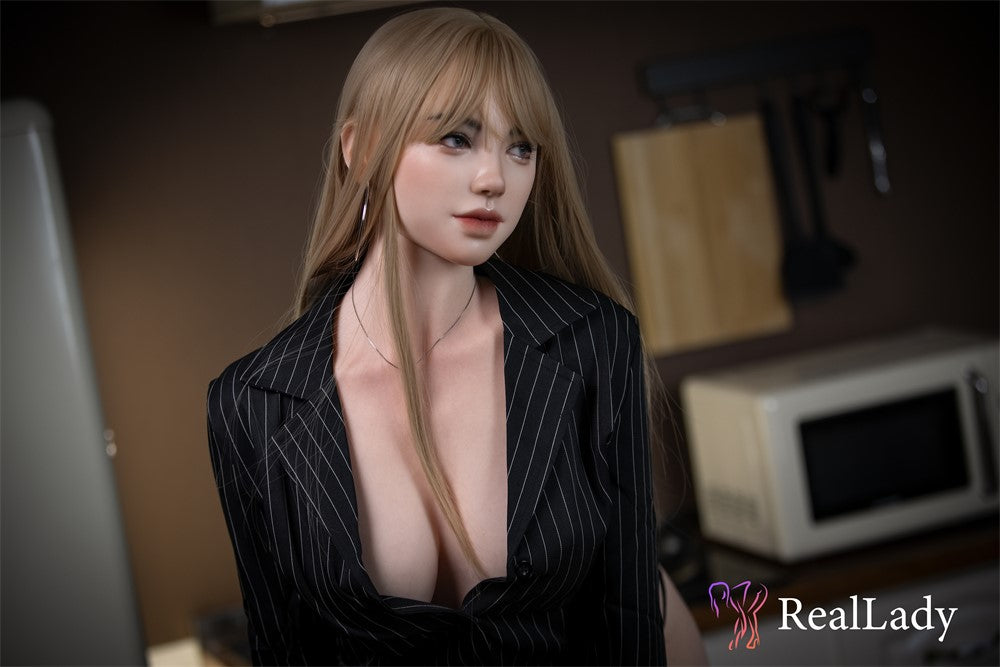 Layla Sex doll (Real Lady 170cm C-cup P39 silicone)