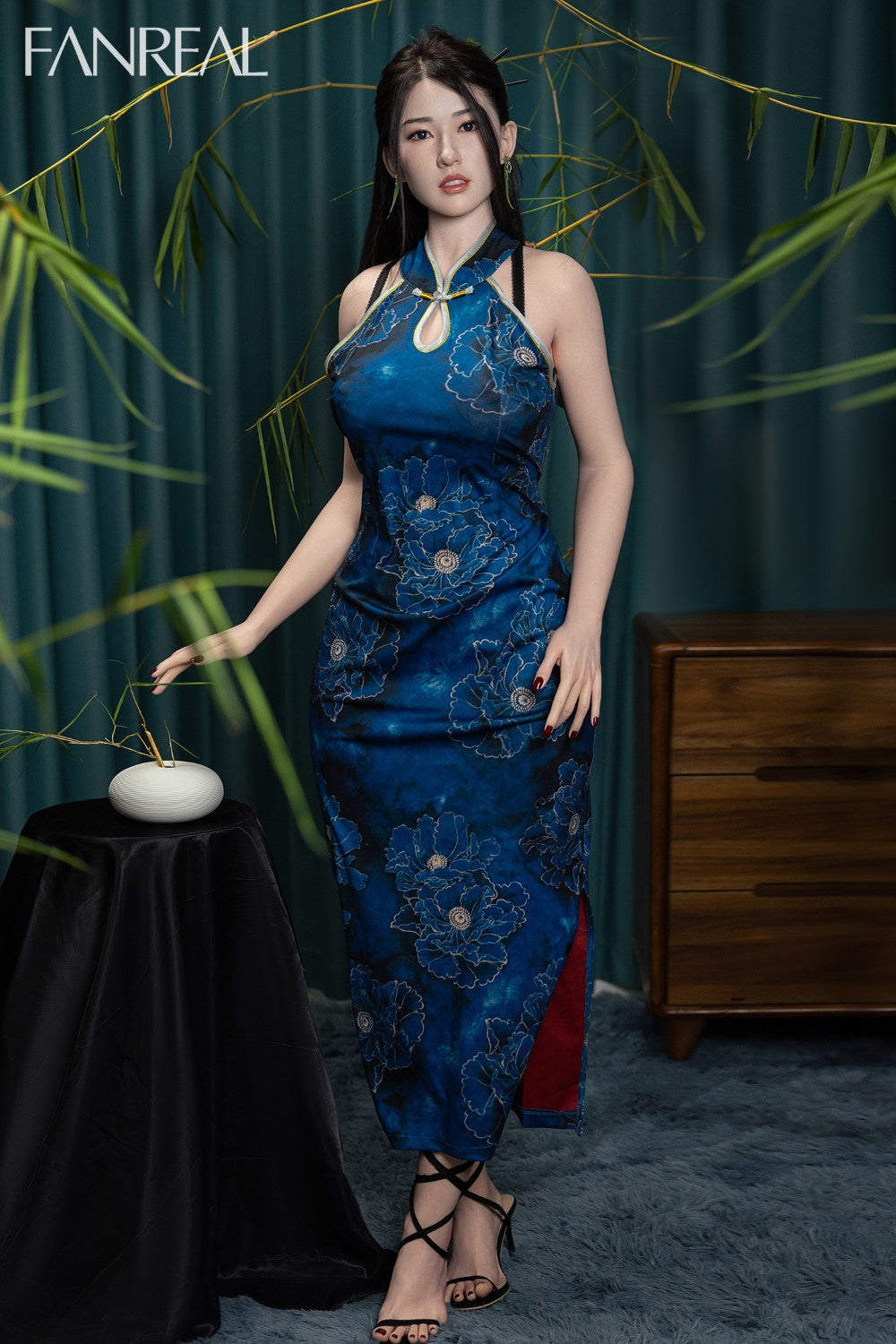 Fay Sex doll (FanReal Doll 170cm g-cup silicone)