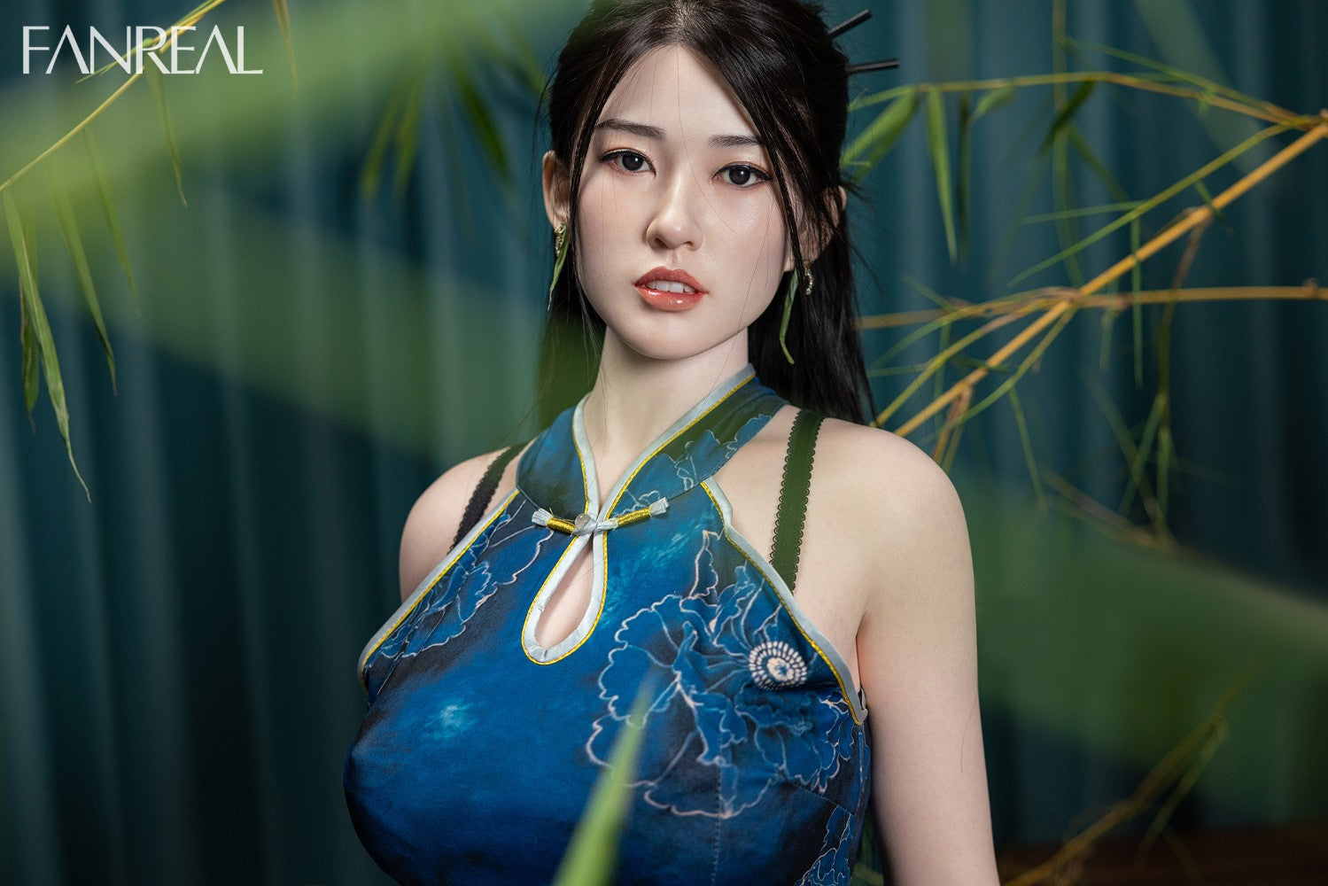 Fay Sex doll (FanReal Doll 170cm g-cup silicone)