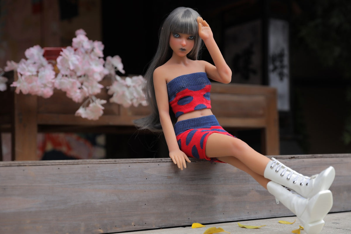 Momoko Sex doll (Climax Doll Mini 60cm B-cup silicone)