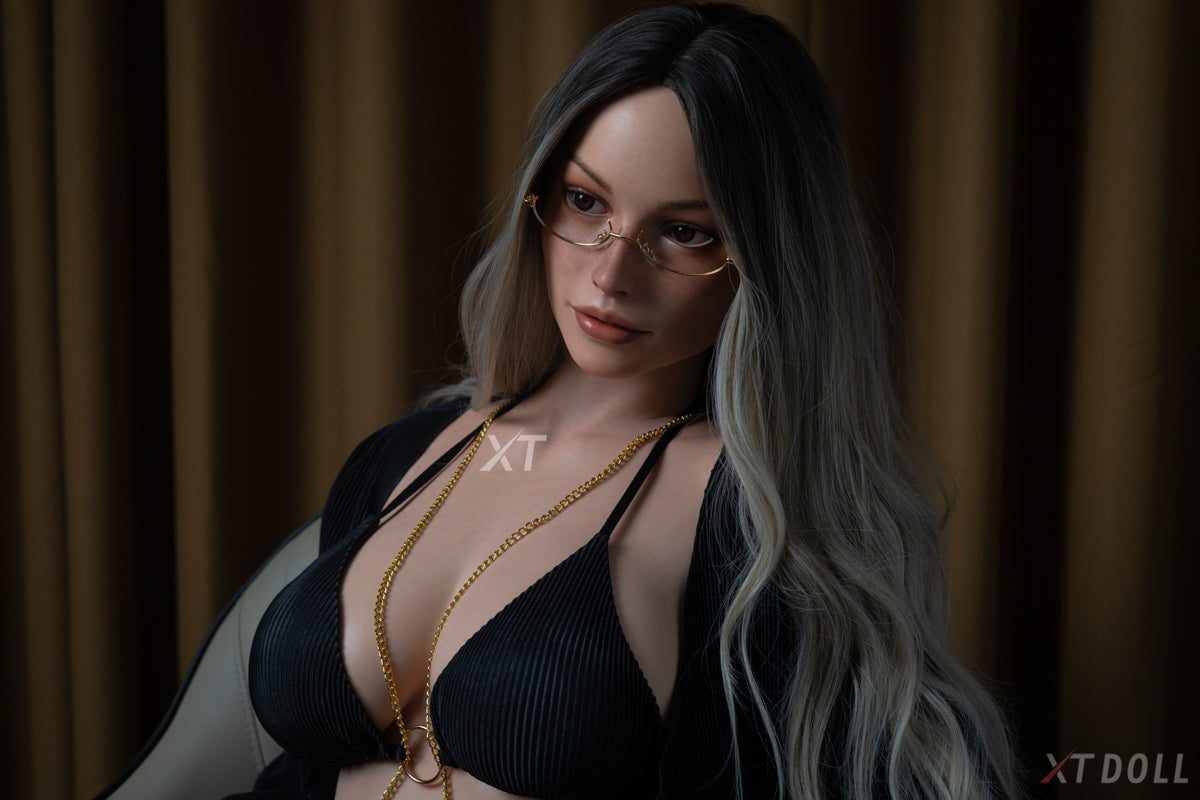 Julie 2 Sex doll (XT Doll 165cm e-cup #XT-6 silicone)