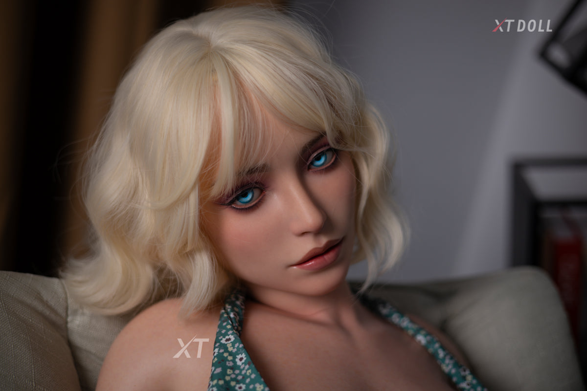 Carey Sex doll (XT Doll 160cm H-cup #XT-2-C silicone)