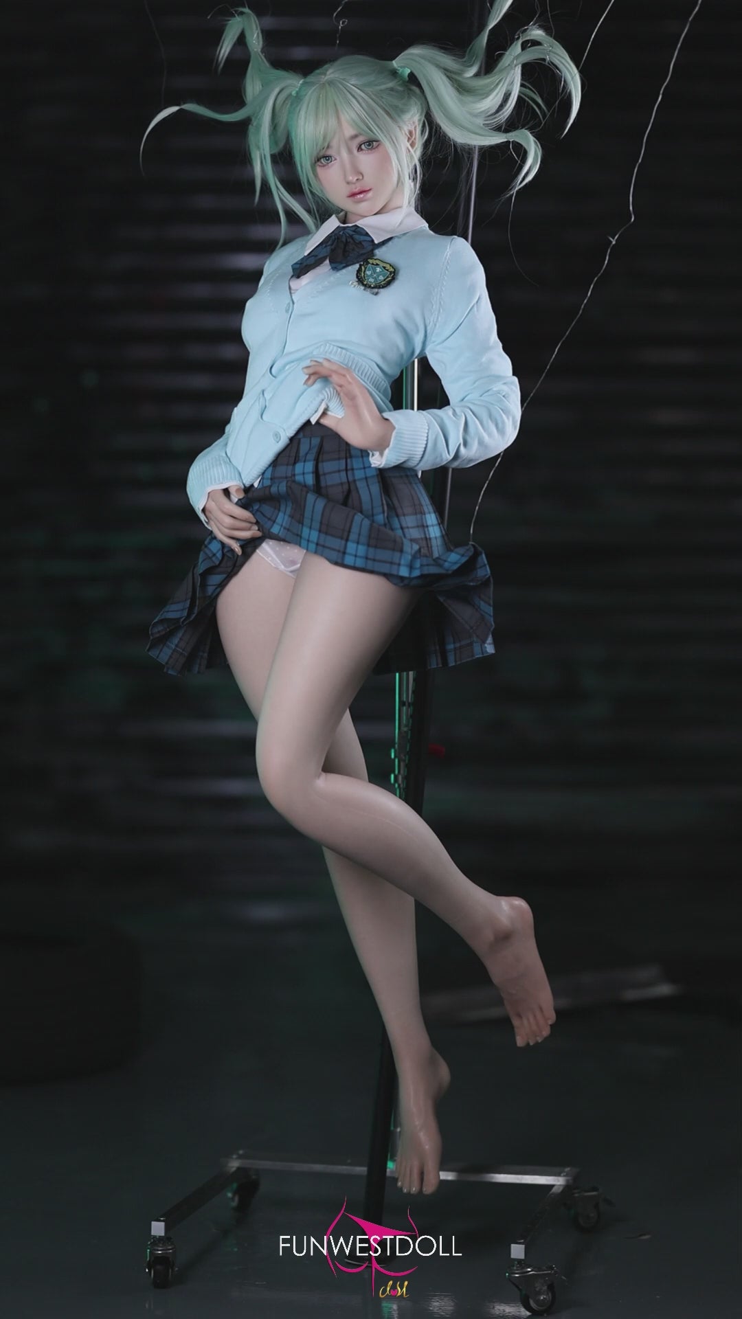 Hatsune Miko Sex doll (FunWest Doll 159cm A-cup #041S silicone)
